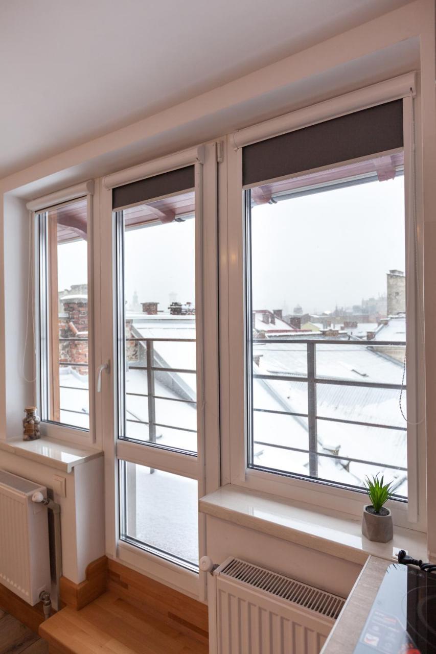 7 Apartament *