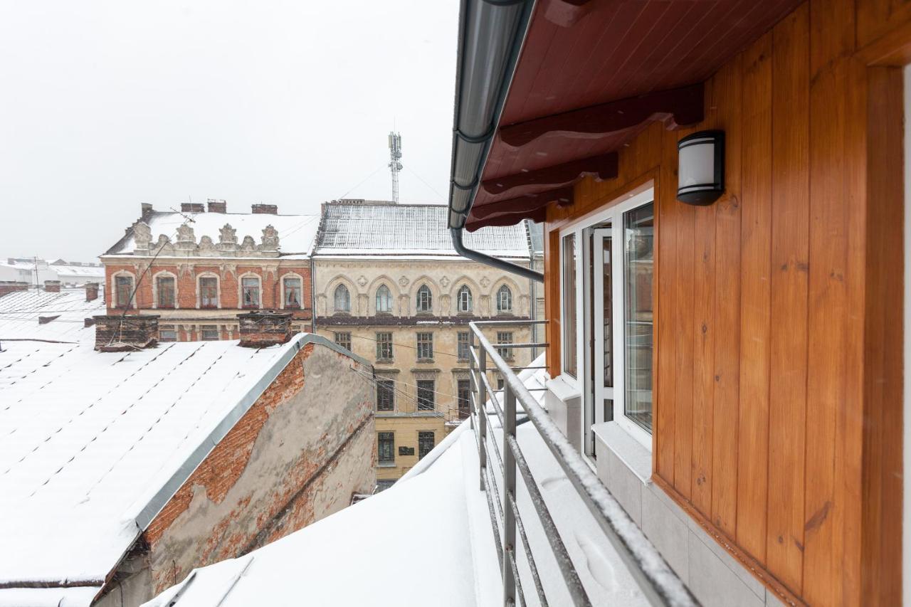 Apartament 7 *